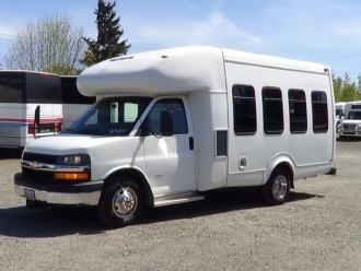 Chevrolet 3500 Duramax Diesel Startrans Shuttle S96871