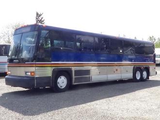 1987 43 Passenger MCI 102 AW3 With Wheelchair Lift C41244