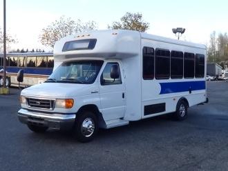 Starcraft 18 Passenger Wheelchair Shuttle S11413