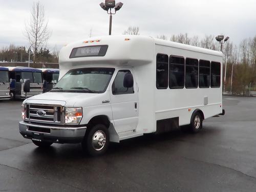 Ford Starcraft Allstar 18 Passenger Wheelchair Bus