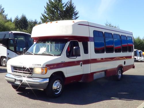 1992 Ford Goshen 24 Passenger Shuttle Bus - S28022