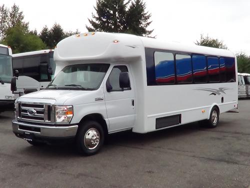 2015 Ford Starcraft Allstar MVP Executive 24 Passenger Shuttle w/ Audio Video Package