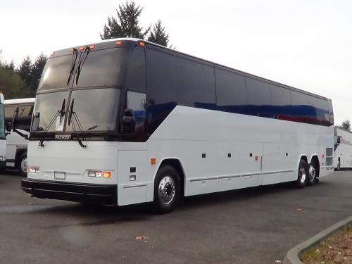 Used Prevost H3-45 - 58 Passenger Touring Coach Bus - C13496