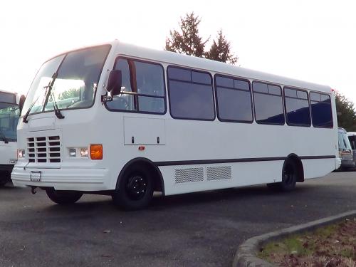 Used 1996 Freightliner Eldorado 31 Passenger Diesel Shuttle Bus - S68810