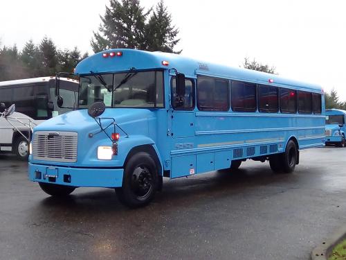Used 2006 Thomas Freightliner FS65 44 Passenger Commercial Bus - B53618