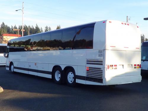 Prevost LeMirage XLII 55 Passenger Coach w/ Wheelchair Lift - C27433