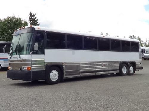 1986 MCI 96A3 47 Passenger Wheelchair Accessible Coach C05634