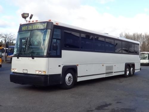 Wheelchair Accessible MCI D4500 Detroit Diesel Powered C54383
