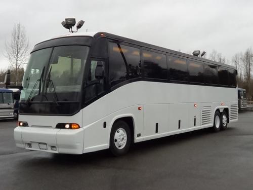 1999 MCI 102-EL3 56 Passenger Highway Coach C60643