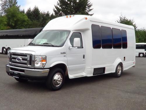 New 2016 Starcraft Starquest 14 Passenger With Rear Luggage - S03590