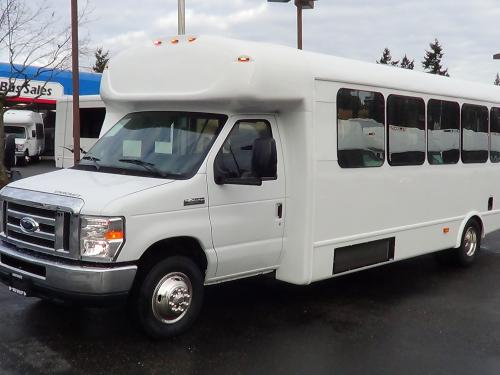 New Starcraft Allstar MVP 24 Passenger Executive With Rear Luggage S13476