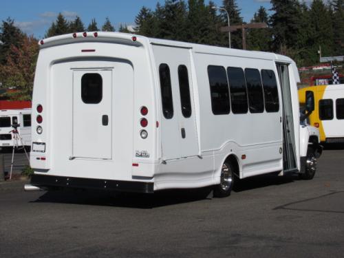 2009 Chevrolet Turtle Top 18 + 2 ADA Shuttle Bus for Sale - S00814 - Image 4