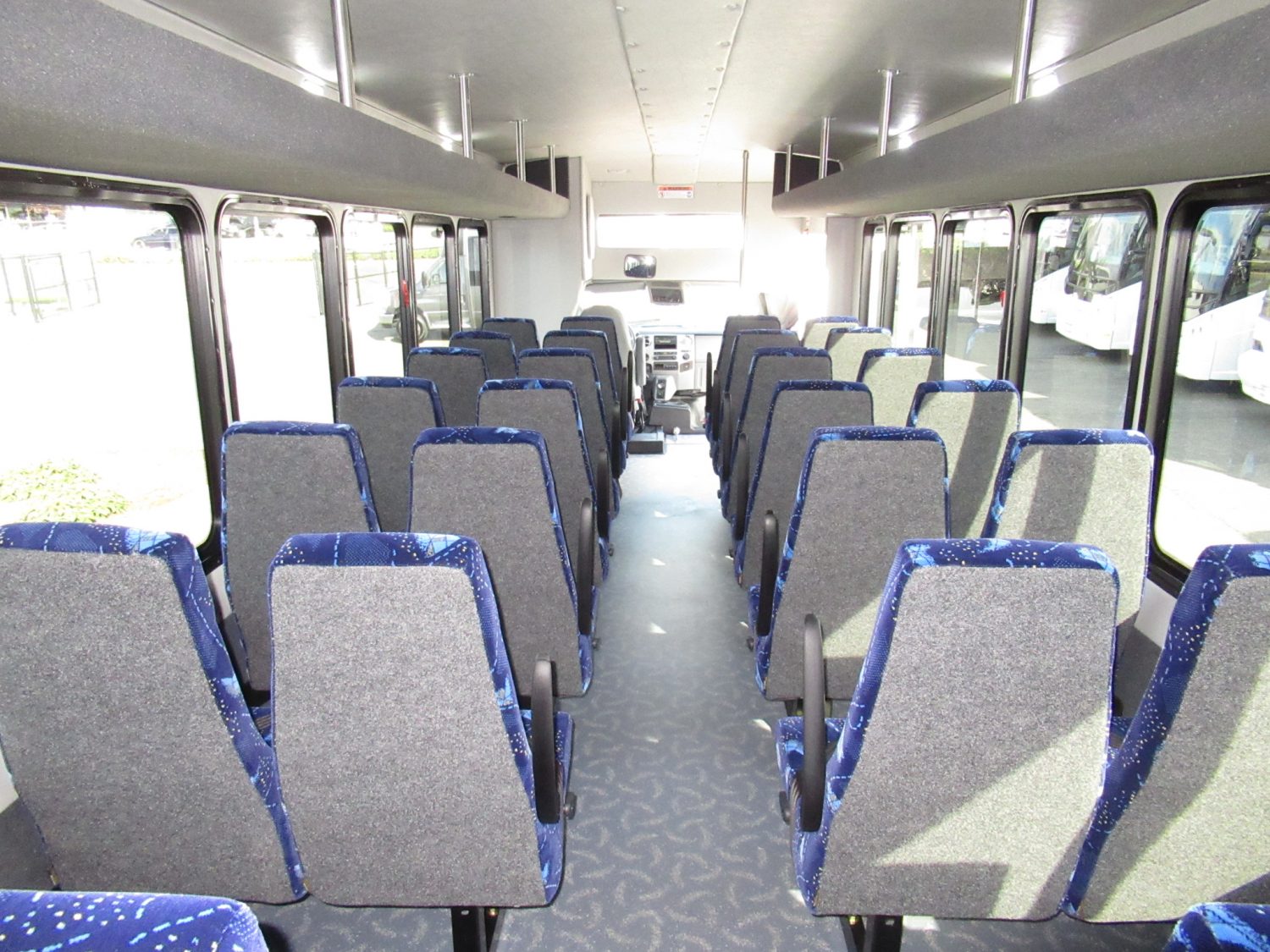 2019 Ford F-650 Starcraft Allstar XL Shuttle Bus - S03112 - Image 8