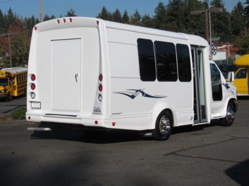 2019 Ford Starcraft Starquest - 14 Passenger w/Rear Luggage - S01070 - Image 4