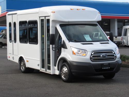 2018 Ford Starcraft Starlite 8 Pass & 2 Wheelchair - S47939