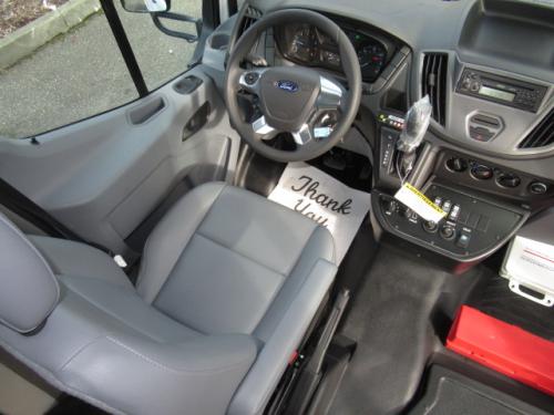 2018 Ford Starcraft Starlite 8 Pass & 2 Wheelchair - S47939 - Image 4