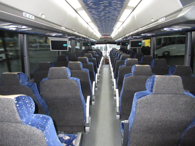 2013 MCI J4500 56 Passenger Motorcoach - C66545 - Image 9