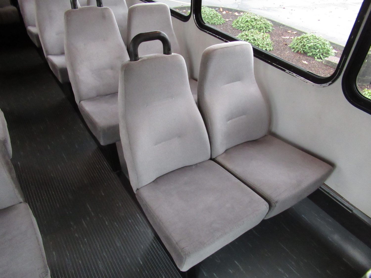 2007 Chevrolet Glaval 21 RL Shuttle Bus for Sale - S24253 - Image 9