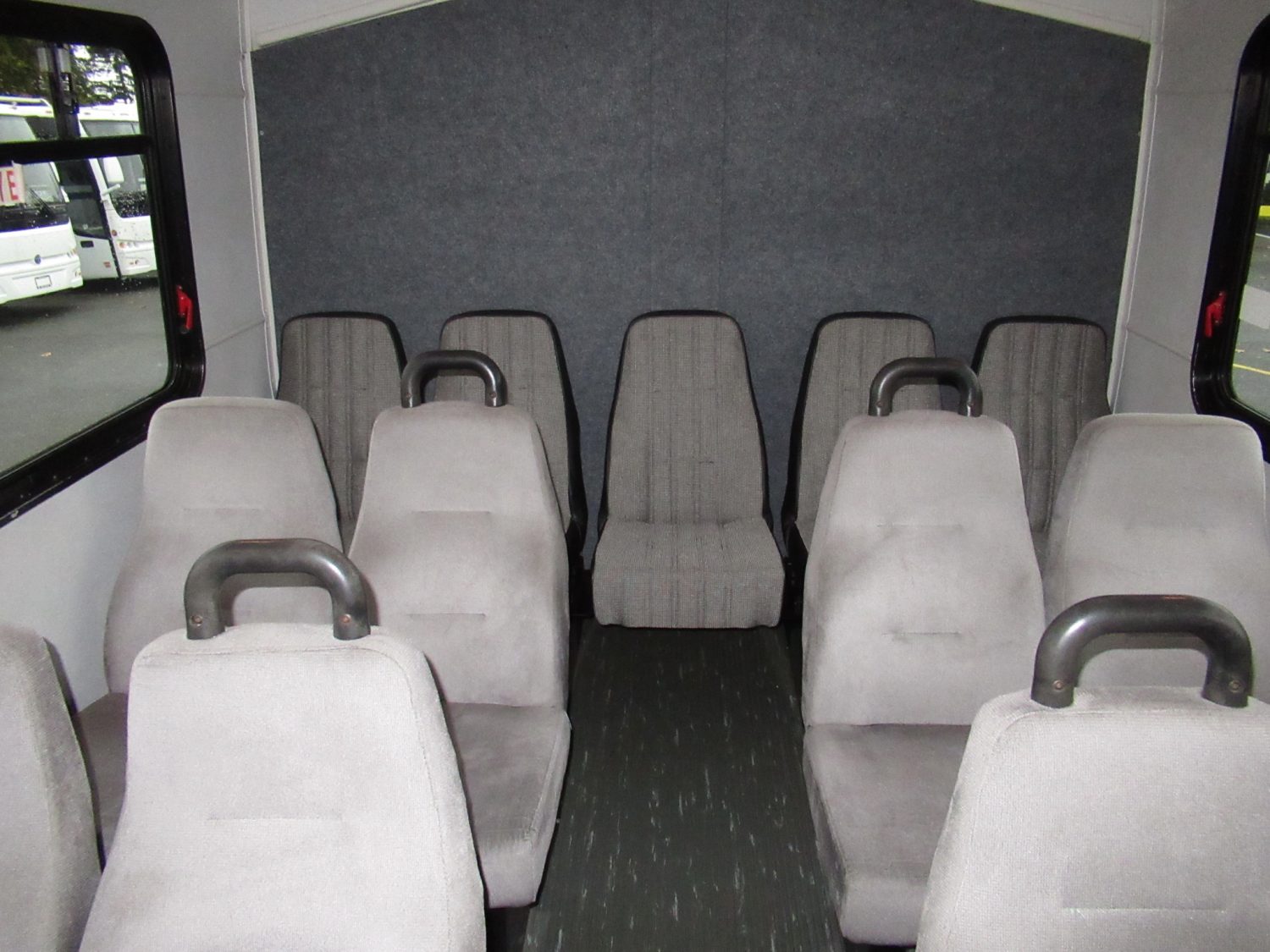 2007 Chevrolet Glaval 21 RL Shuttle Bus for Sale - S24253 - Image 7