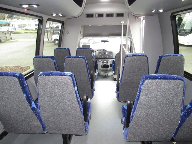 2018 Ford Elkhart Custom Designs - 24 Passenger w/Rear Luggage - S40091 - Image 7