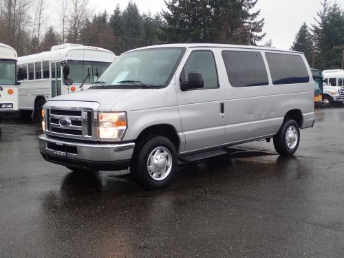 2010 Ford E-350 11 Passenger Van - S25560