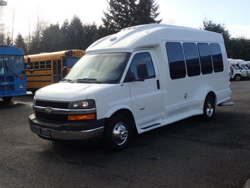 Turtle Top Terra Transit - 14 Passenger
