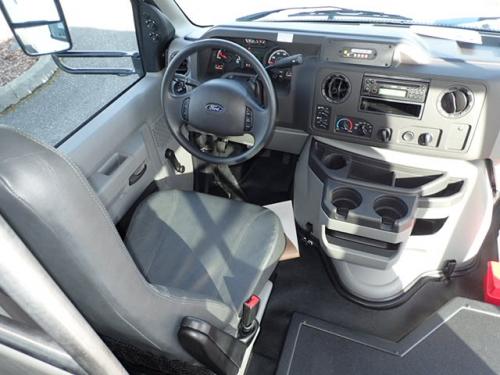 2018 Ford Starcraft Allstar 12 Passenger + 2 Wheelchairs Shuttle Bus - S18091 - Image 5