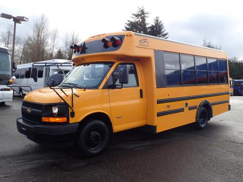 2006 Chevorlet Girardin 28 Passenger - B50876