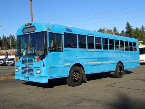 2003 Thomas Saf-T-Liner 36 Passenger Commercial Bus - B31735