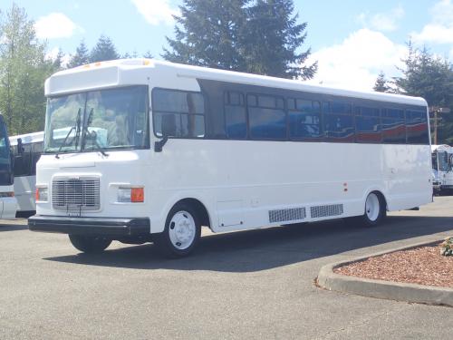 2003 Glaval Apollo 33 Passenger Bus - S71666