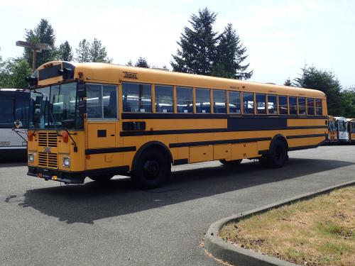 Thomas Safe-T-Liner Front Engine