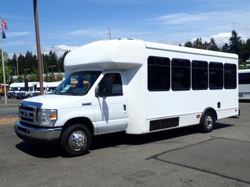 2008 Ford Starcraft Allstar 25 Passenger Shuttle Bus - S26552