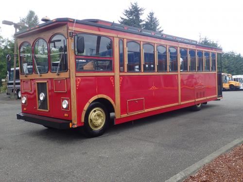 Trolley 34 Passenger Bus - T13557