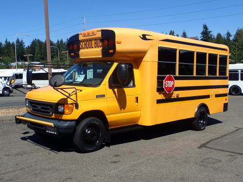 2006 Blue Bird Micro Bird 29 Passenger - B24138