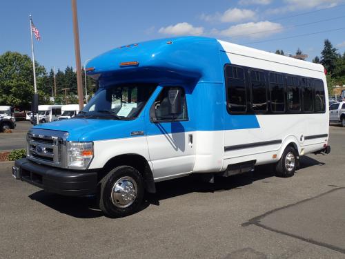 2011 Ford Supreme Startrans 14 Pax ADA Shuttle Bus - S14830