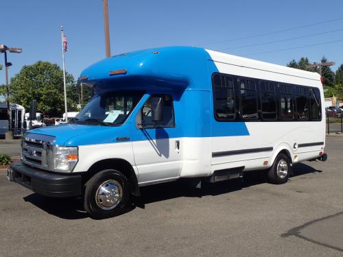 2011 Ford Supreme Startrans 14 Pax ADA Bus - S14955