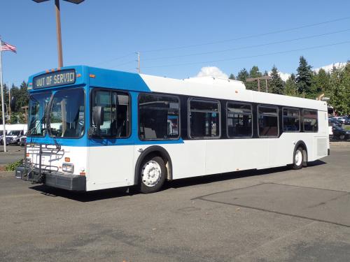 1998 New Flyer D40LF Transit Bus - T18298