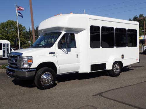 2010 Ford Starcraft Starlite 9 & 2 ADA Shuttle Bus - S42344