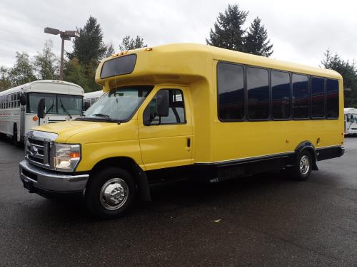 2011 Ford Eldorado 14 Passenger Shuttle Bus - S02584