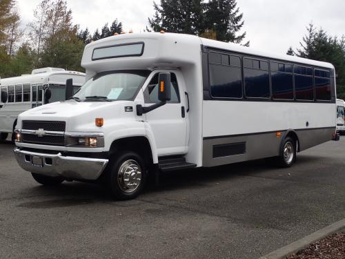 2007 Chevrolet Champion 29 Passenger + Rear Luggage - S19606