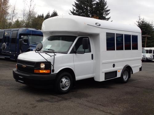 2017 Chevrolet Starcraft Prodigy 14 Passenger - S06271