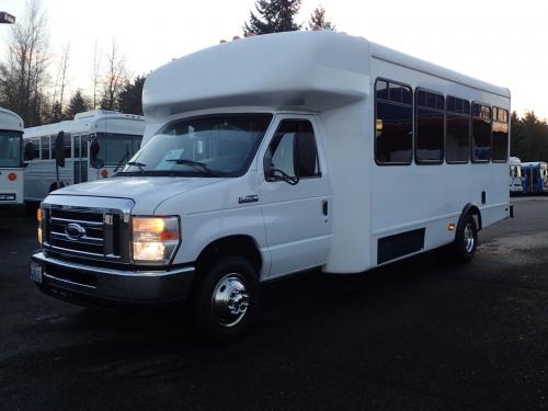 2008 Ford Starcraft Allstar 25 Passenger Shuttle Bus - S23030