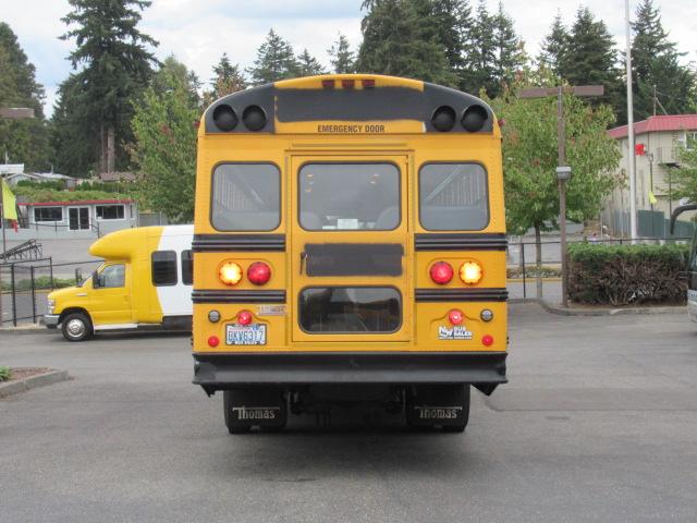 2000 Thomas FE MVP 84 Passenger School Bus - B85465 - Image 11