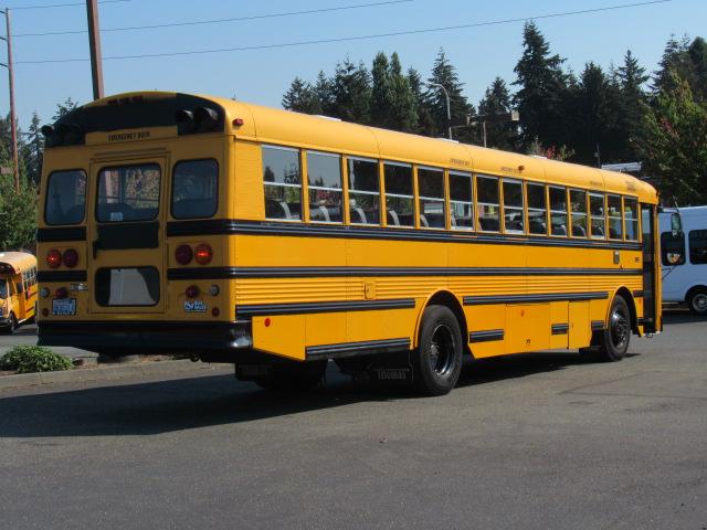 2001 Thomas FE MVP 84 Passenger School Bus - B97708 - Image 4