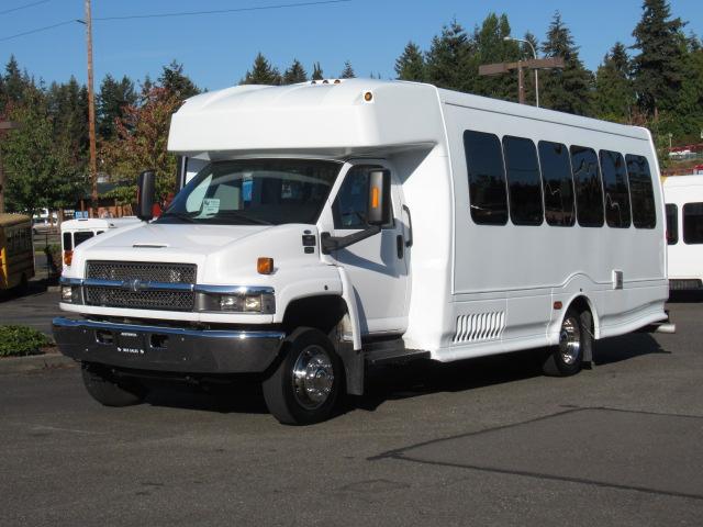 2009 Chevrolet Turtle Top 18 + 2 ADA Shuttle Bus for Sale - S00814 - Image 2