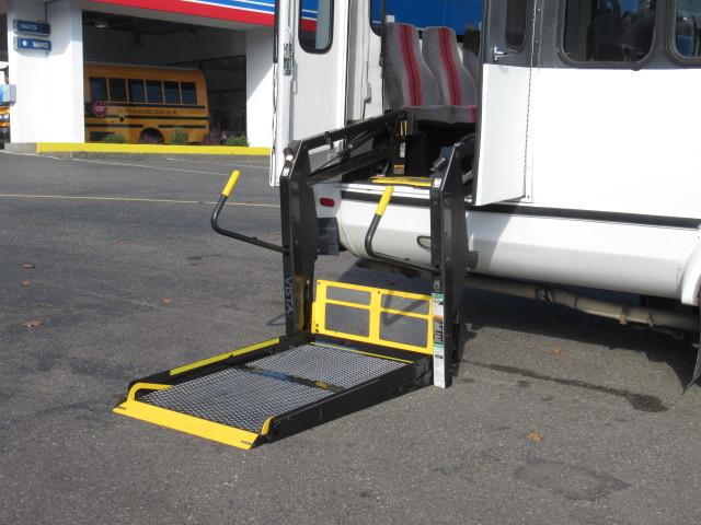 2006 Chevrolet Eldorado Aero Elite 24+2 ADA Shuttle Bus for Sale - S15572 - Image 10