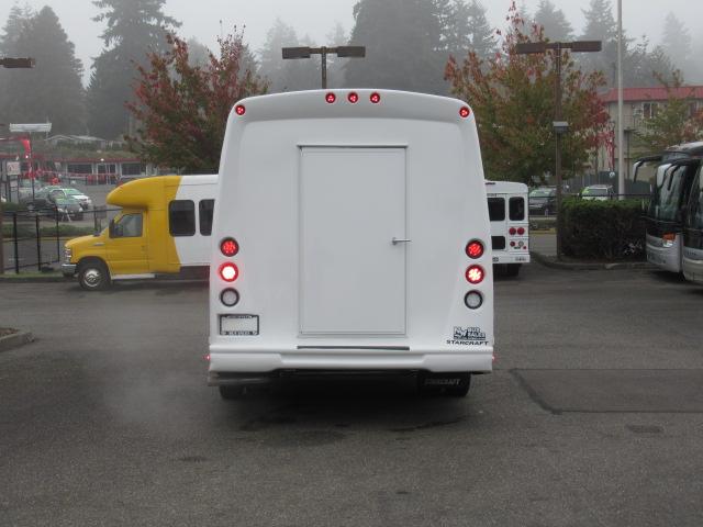 2019 Ford Starcraft Starquest - 14 Passenger w/Rear Luggage - S01064 - Image 10