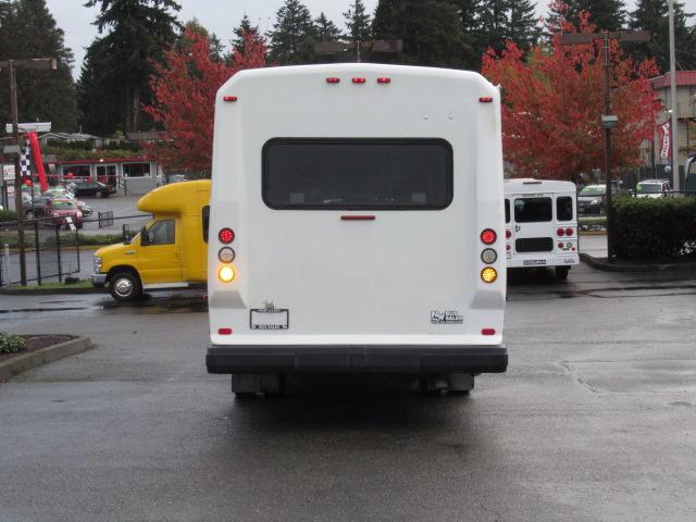 2006 Chevrolet Eldorado Aero Elite 22+2 ADA Shuttle Bus for Sale - S14776 - Image 12