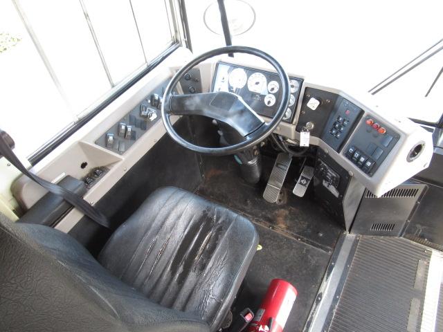 2001 International AmTran - 12 Row - School Bus - B16147 - Image 5