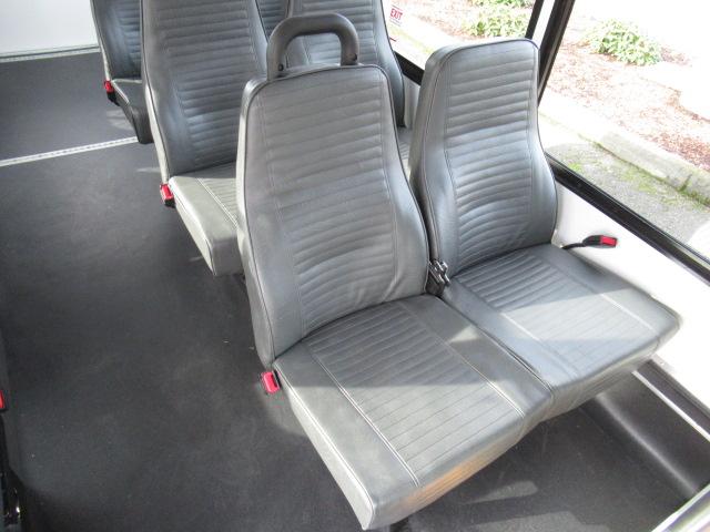 2018 Ford Starcraft Starlite 8 Pass & 2 Wheelchair - S47939 - Image 8